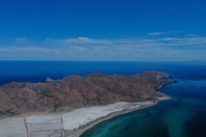 Bahia Salinas - Isla Carmen