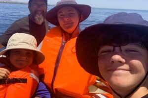 Dinghy ride to to the sea lions at punta soldado