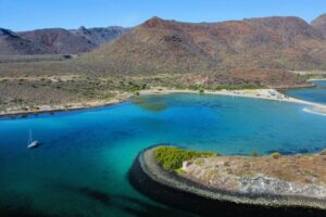 Aerial view of Isla El Requeson