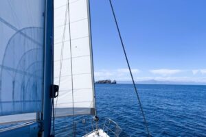 Sailing to Bahia Bonanza - Isla Espiritu Santo