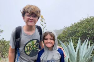 Victor and Paul climbing the Santa Ana volcano