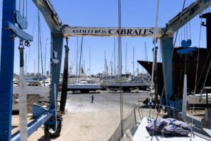 Hauling out Do The Thing in Puerto Penasco