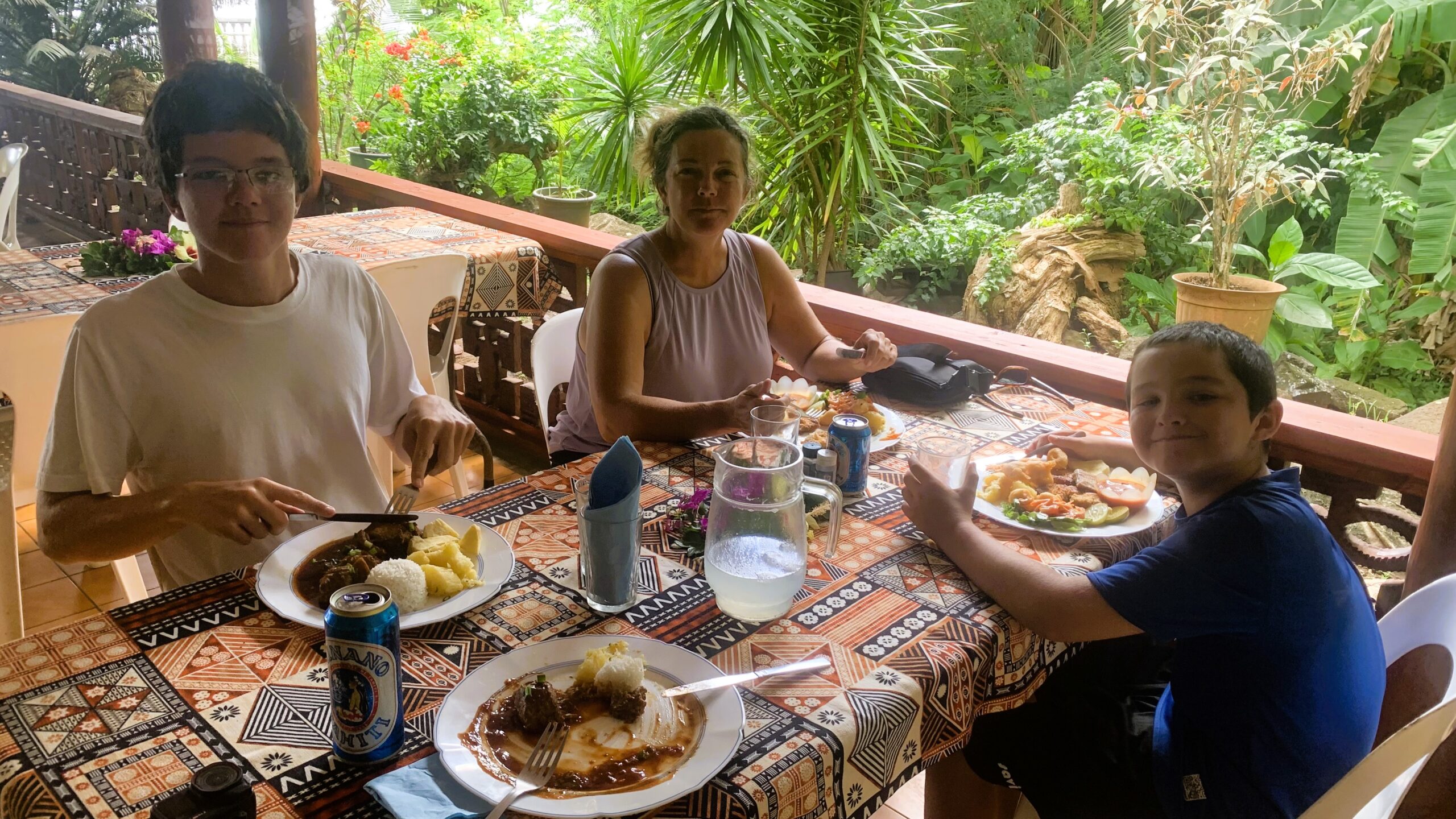 Repas chez Mama Yvonne