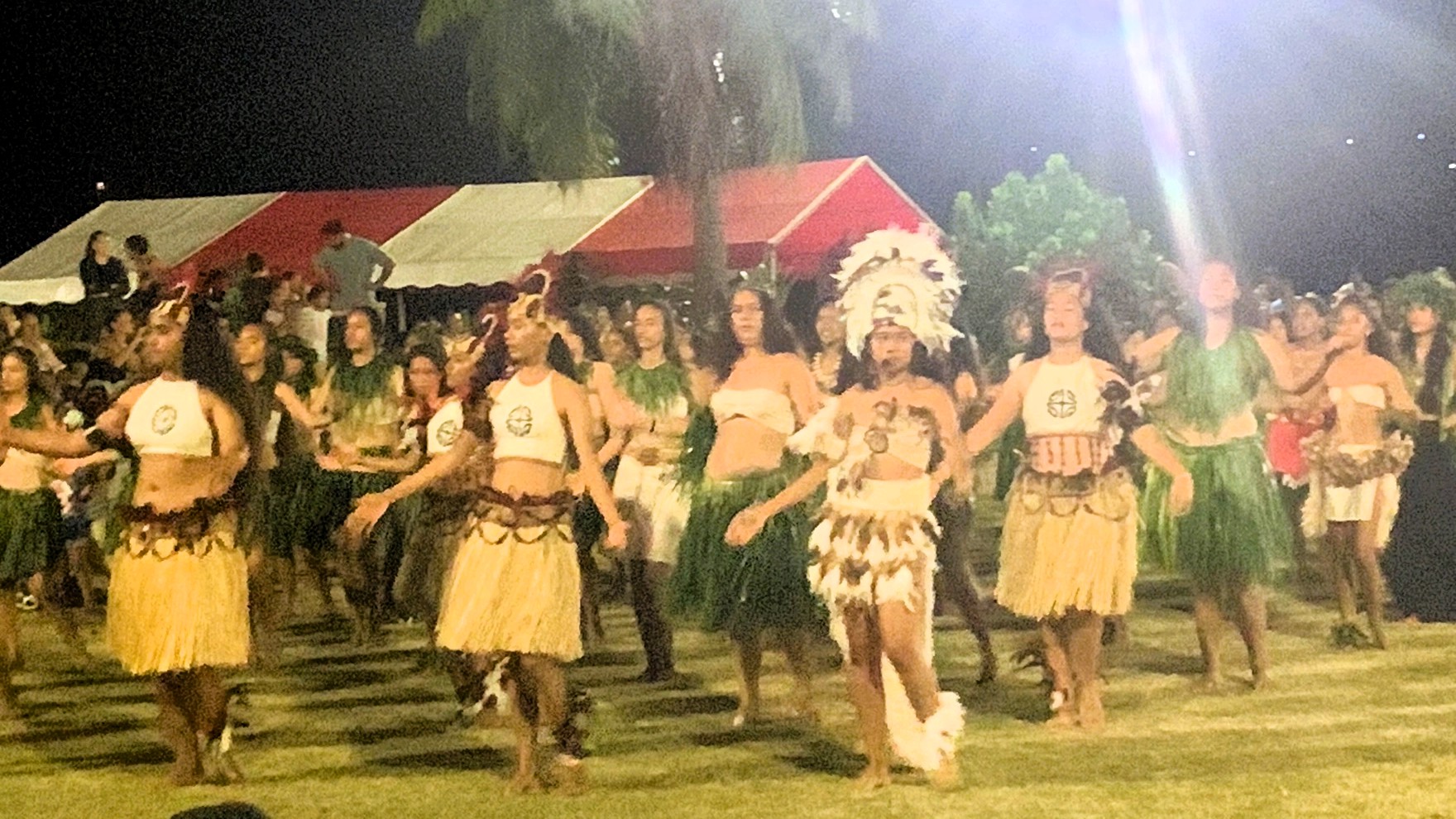 Traditional Marquesan show
